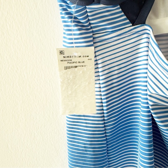 NEW Nike Pacific Blue Striped Racerback Tankini Swim Top Size XS - Picture 5 of 6